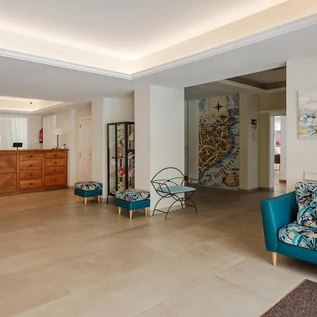 Hotel Dwo Les Palmeres 4*