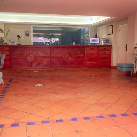 Dwo Les Palmeres Hotel