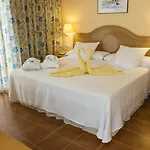 Dwo Les Palmeres Hotel 4*
