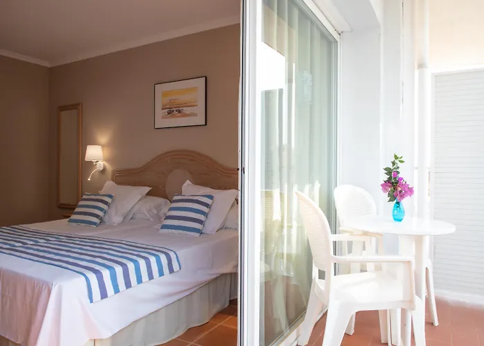 Hotel Dwo Les Palmeres