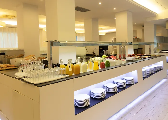Dwo Les Palmeres Hotel 4*
