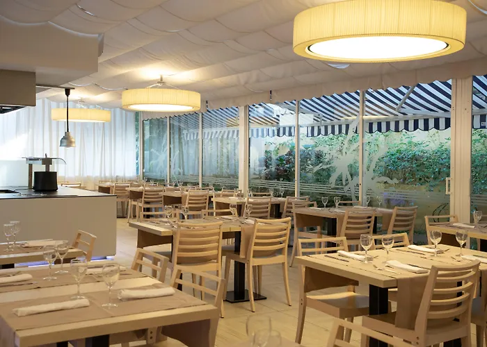 Hotel Dwo Les Palmeres 4*
