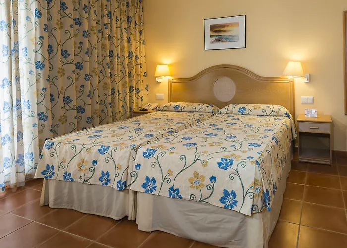 Dwo Les Palmeres 4* קאללה